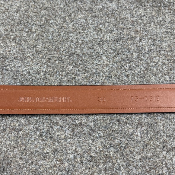 Johnston & Murphy Brown Maroon Red Leather Belt Men Size 38 Silver Square Buckle - Picture 6 of 12